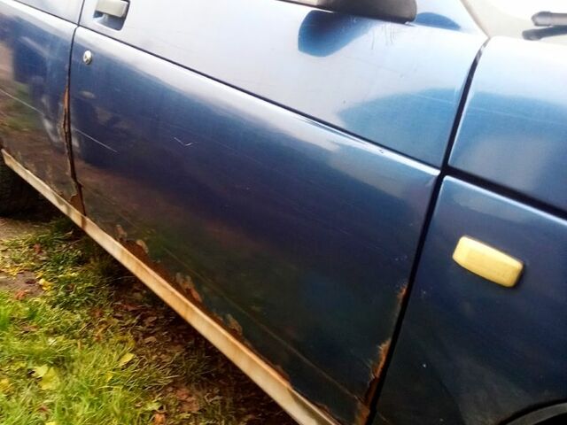 Синий ВАЗ 2111, объемом двигателя 1.6 л и пробегом 211 тыс. км за 1110 $, фото 1 на Automoto.ua