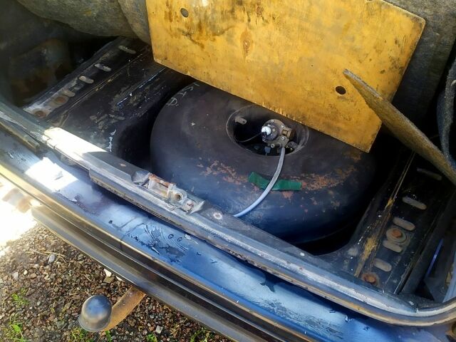 Синий ВАЗ 2111, объемом двигателя 1.6 л и пробегом 210 тыс. км за 1200 $, фото 5 на Automoto.ua