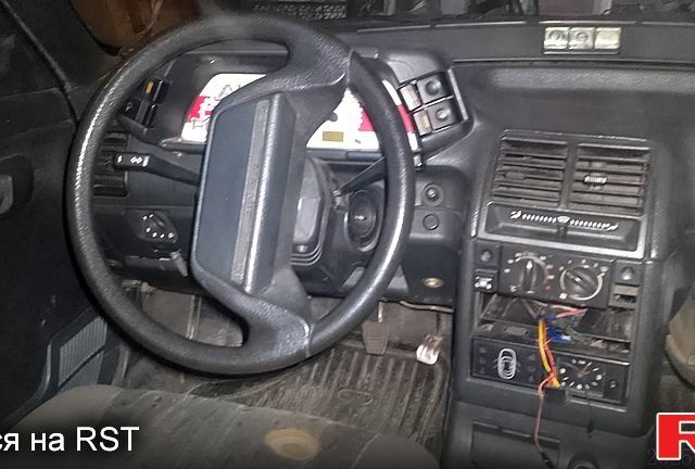 Синий ВАЗ 2111, объемом двигателя 1.6 л и пробегом 200 тыс. км за 1070 $, фото 2 на Automoto.ua