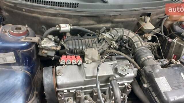 Синій ВАЗ 2111, об'ємом двигуна 1.6 л та пробігом 190 тис. км за 2650 $, фото 16 на Automoto.ua