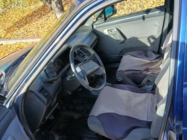 ВАЗ 2111 2005 в Полтаве на Automoto.ua Синий ВАЗ 2111, объемом двигателя 0 л и пробегом 200 тыс. км за 2200 $, фото 6 на Automoto.ua