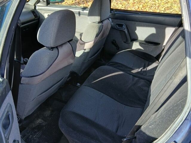 ВАЗ 2111 2005 в Полтаве на Automoto.ua Синий ВАЗ 2111, объемом двигателя 0 л и пробегом 200 тыс. км за 2200 $, фото 7 на Automoto.ua