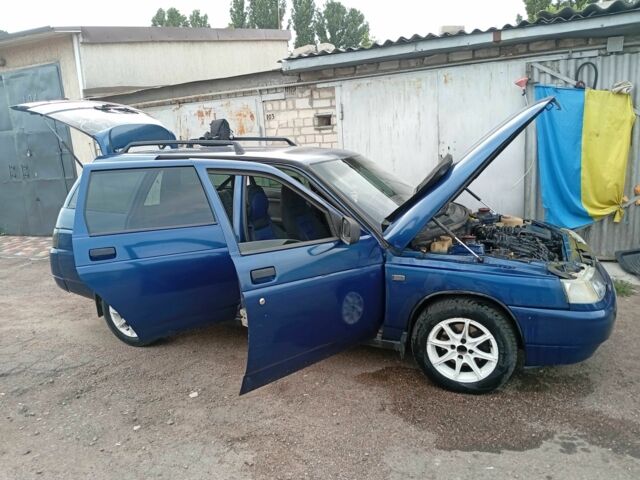Синий ВАЗ 2111, объемом двигателя 1.6 л и пробегом 197 тыс. км за 2000 $, фото 6 на Automoto.ua