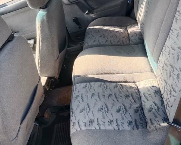 Синий ВАЗ 2111, объемом двигателя 1.6 л и пробегом 183 тыс. км за 1400 $, фото 6 на Automoto.ua