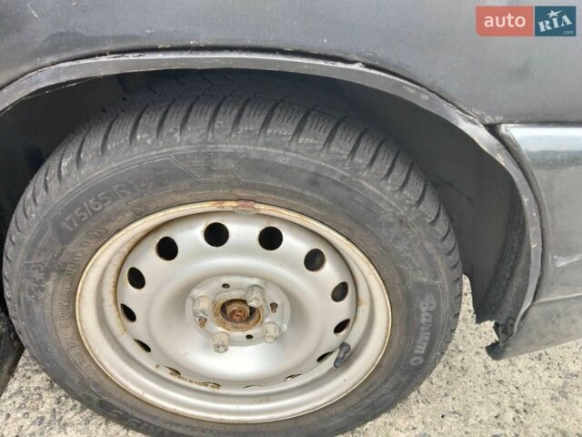 Синий ВАЗ 2111, объемом двигателя 1.6 л и пробегом 214 тыс. км за 1200 $, фото 7 на Automoto.ua