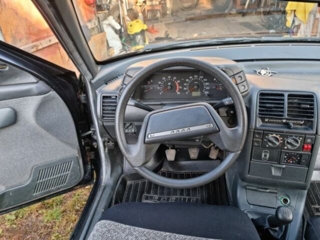 Синий ВАЗ 2111, объемом двигателя 1.6 л и пробегом 36 тыс. км за 2900 $, фото 4 на Automoto.ua