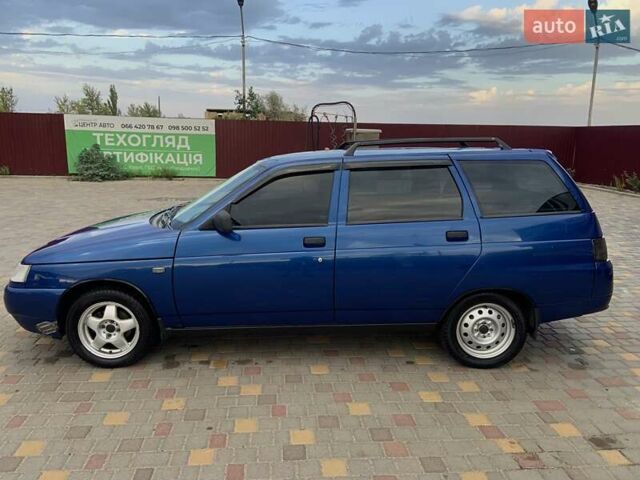 Синий ВАЗ 2111, объемом двигателя 1.6 л и пробегом 235 тыс. км за 2000 $, фото 5 на Automoto.ua