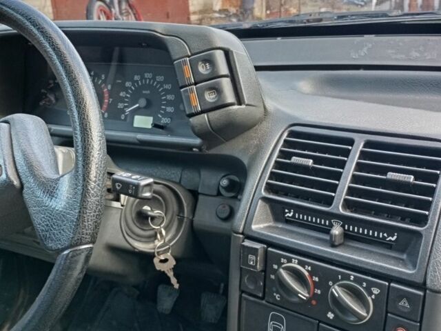 Синий ВАЗ 2111, объемом двигателя 1.6 л и пробегом 174 тыс. км за 1100 $, фото 10 на Automoto.ua