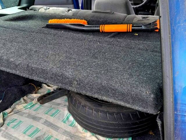 Синий ВАЗ 2111, объемом двигателя 1.6 л и пробегом 162 тыс. км за 2300 $, фото 10 на Automoto.ua