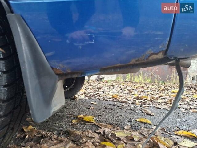 ВАЗ 2111 2007 в Кривом Роге на Automoto.ua Синий ВАЗ 2111, объемом двигателя 1.6 л и пробегом 198 тыс. км за 2400 $, фото 21 на Automoto.ua
