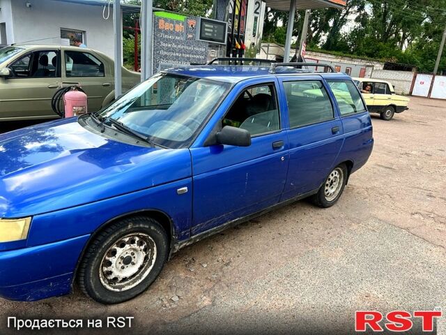 Синий ВАЗ 2111, объемом двигателя 1.6 л и пробегом 280 тыс. км за 1050 $, фото 3 на Automoto.ua