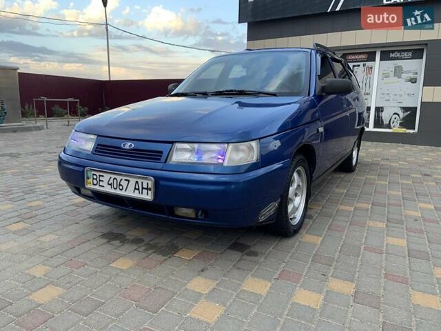 Синий ВАЗ 2111, объемом двигателя 1.6 л и пробегом 235 тыс. км за 2000 $, фото 3 на Automoto.ua