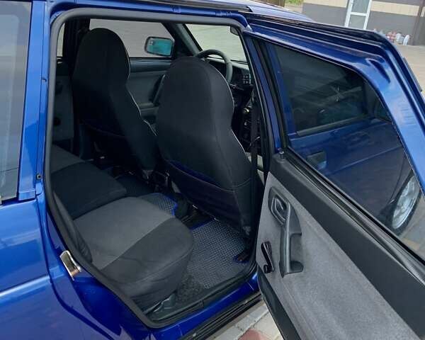 Синий ВАЗ 2111, объемом двигателя 1.6 л и пробегом 235 тыс. км за 2000 $, фото 14 на Automoto.ua