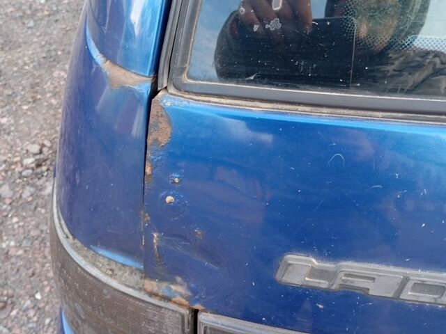 Синий ВАЗ 2111, объемом двигателя 1.6 л и пробегом 174 тыс. км за 1100 $, фото 4 на Automoto.ua