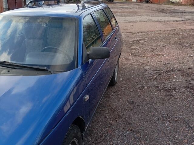 Синий ВАЗ 2111, объемом двигателя 1.6 л и пробегом 174 тыс. км за 1100 $, фото 2 на Automoto.ua