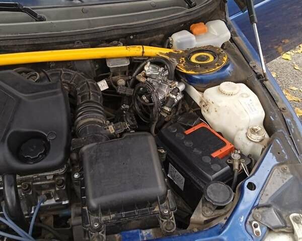 Синій ВАЗ 2111, об'ємом двигуна 1.6 л та пробігом 160 тис. км за 2200 $, фото 2 на Automoto.ua