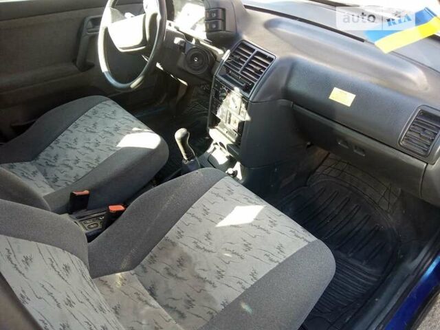 Синий ВАЗ 2111, объемом двигателя 1.6 л и пробегом 151 тыс. км за 2000 $, фото 9 на Automoto.ua