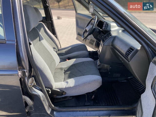 Синий ВАЗ 2111, объемом двигателя 1.6 л и пробегом 340 тыс. км за 1800 $, фото 26 на Automoto.ua