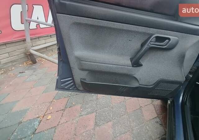 Синій ВАЗ 2111, об'ємом двигуна 1.6 л та пробігом 269 тис. км за 1500 $, фото 9 на Automoto.ua