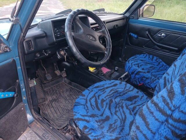 Синий ВАЗ 2111, объемом двигателя 1 л и пробегом 200 тыс. км за 2852 $, фото 5 на Automoto.ua