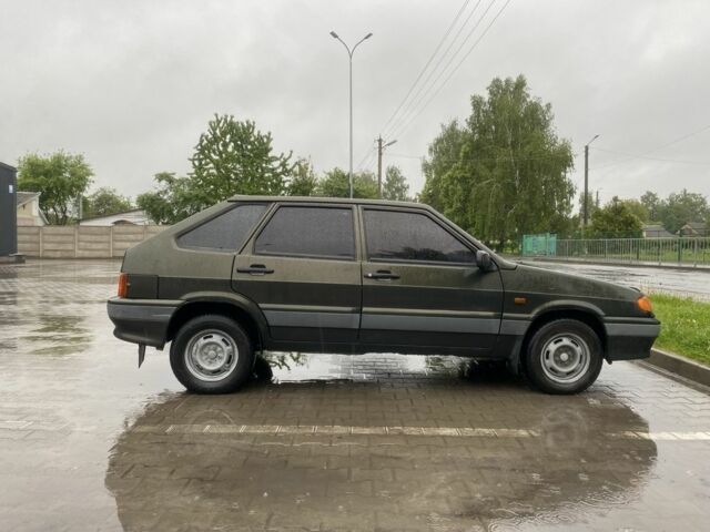 Зеленый ВАЗ 2111, объемом двигателя 1.5 л и пробегом 240 тыс. км за 1400 $, фото 2 на Automoto.ua
