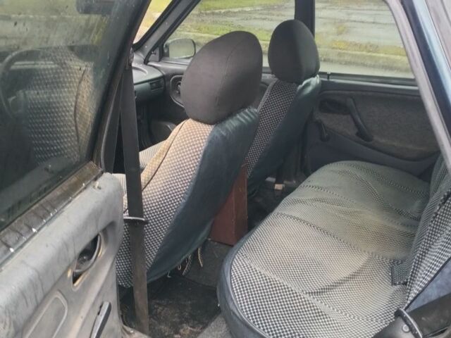 Зеленый ВАЗ 2111, объемом двигателя 1.6 л и пробегом 320 тыс. км за 1400 $, фото 8 на Automoto.ua