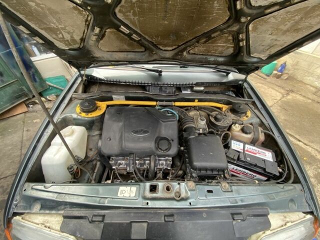 Зеленый ВАЗ 2111, объемом двигателя 1.6 л и пробегом 175 тыс. км за 2200 $, фото 6 на Automoto.ua