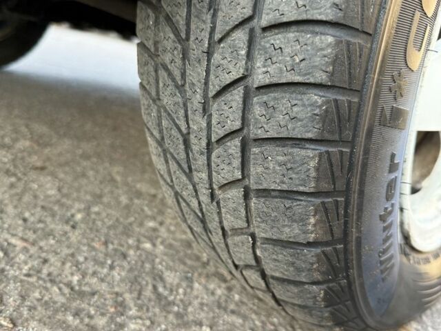 Зелений ВАЗ 2111, об'ємом двигуна 1.6 л та пробігом 175 тис. км за 2450 $, фото 10 на Automoto.ua