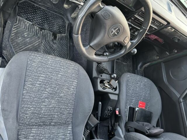 Зеленый ВАЗ 2111, объемом двигателя 1.7 л и пробегом 137 тыс. км за 3800 $, фото 7 на Automoto.ua