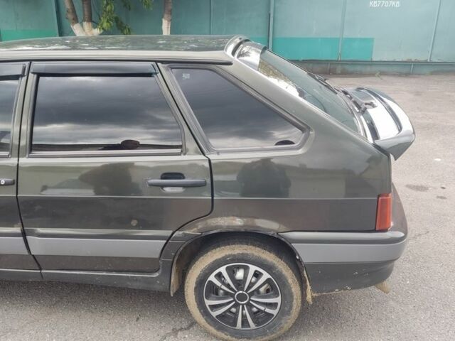 Зеленый ВАЗ 2111, объемом двигателя 1.5 л и пробегом 210 тыс. км за 1400 $, фото 4 на Automoto.ua