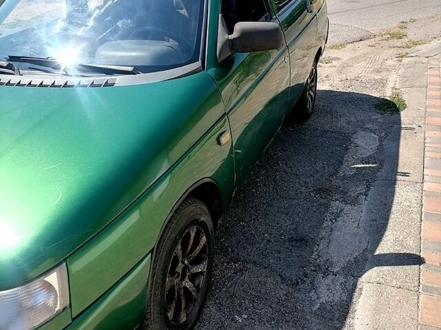 Зеленый ВАЗ 2111, объемом двигателя 1.5 л и пробегом 111 тыс. км за 1000 $, фото 2 на Automoto.ua