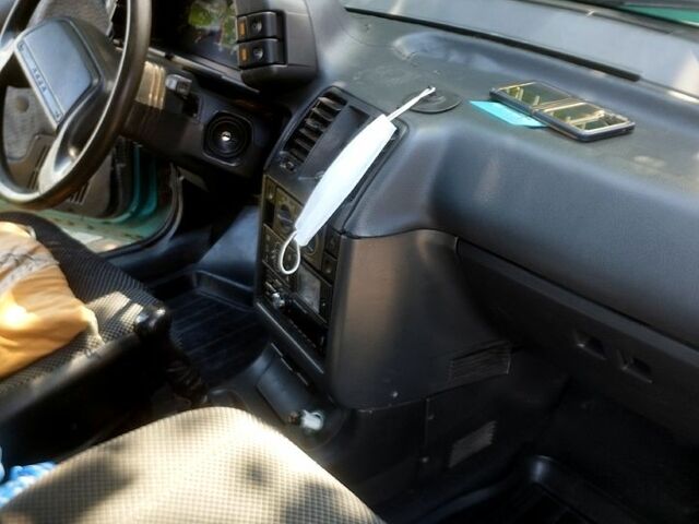 Зелений ВАЗ 2111, об'ємом двигуна 1.5 л та пробігом 245 тис. км за 1500 $, фото 2 на Automoto.ua