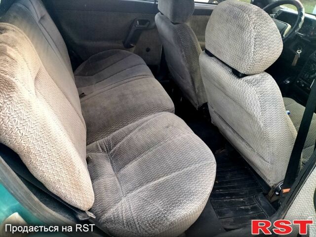 Зеленый ВАЗ 2111, объемом двигателя 1.5 л и пробегом 320 тыс. км за 1550 $, фото 6 на Automoto.ua