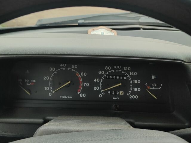 Зеленый ВАЗ 2111, объемом двигателя 1.5 л и пробегом 162 тыс. км за 1800 $, фото 5 на Automoto.ua