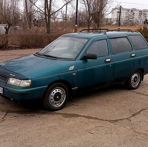 Зеленый ВАЗ 2111, объемом двигателя 1.5 л и пробегом 270 тыс. км за 2300 $, фото 1 на Automoto.ua