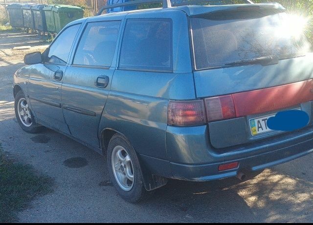 Зелений ВАЗ 2111, об'ємом двигуна 1.5 л та пробігом 150 тис. км за 1599 $, фото 4 на Automoto.ua