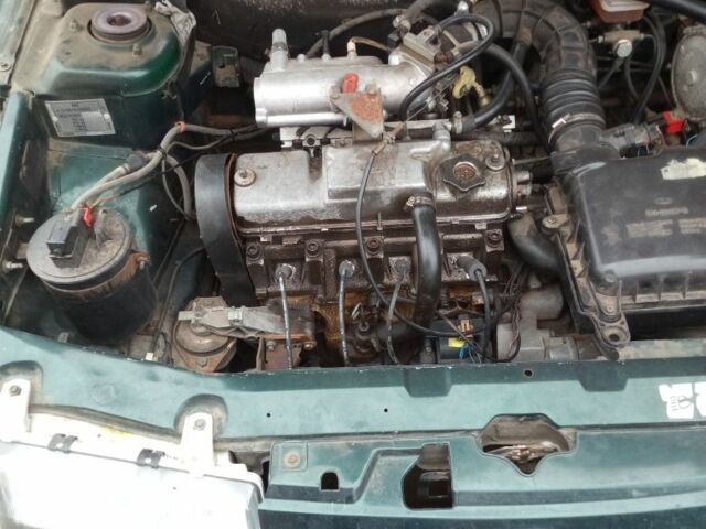 Зеленый ВАЗ 2111, объемом двигателя 0 л и пробегом 111 тыс. км за 1500 $, фото 7 на Automoto.ua