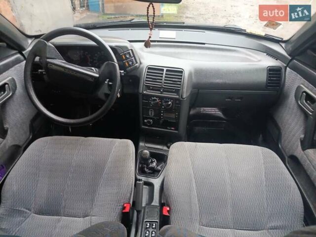 Зеленый ВАЗ 2111, объемом двигателя 1.5 л и пробегом 83 тыс. км за 1999 $, фото 18 на Automoto.ua