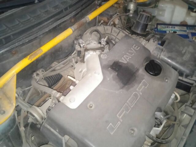 Зеленый ВАЗ 2111, объемом двигателя 1.5 л и пробегом 121 тыс. км за 1800 $, фото 3 на Automoto.ua