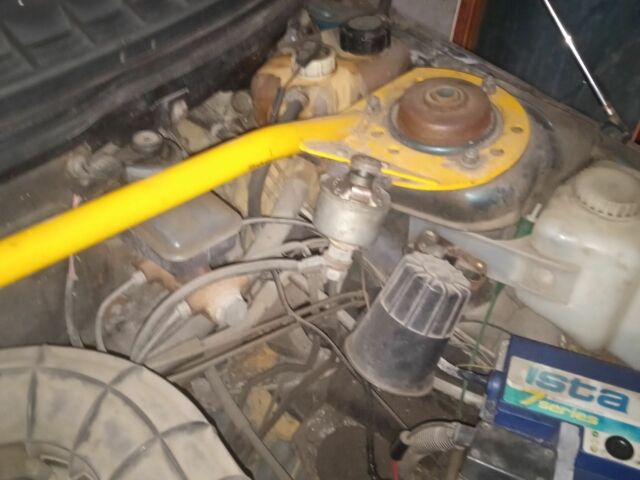 Зеленый ВАЗ 2111, объемом двигателя 1.5 л и пробегом 121 тыс. км за 1800 $, фото 2 на Automoto.ua