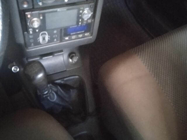 Зеленый ВАЗ 2111, объемом двигателя 1.5 л и пробегом 121 тыс. км за 1775 $, фото 7 на Automoto.ua