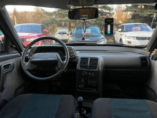 Зеленый ВАЗ 2111, объемом двигателя 1.5 л и пробегом 83 тыс. км за 1800 $, фото 8 на Automoto.ua