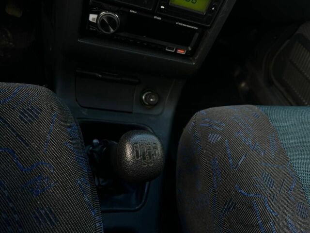 Зеленый ВАЗ 2111, объемом двигателя 1.5 л и пробегом 83 тыс. км за 1800 $, фото 17 на Automoto.ua