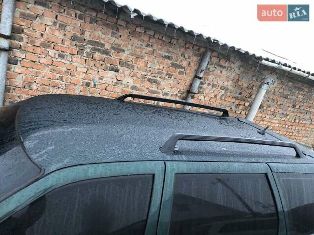 Зелений ВАЗ 2111, об'ємом двигуна 1.5 л та пробігом 223 тис. км за 1887 $, фото 3 на Automoto.ua