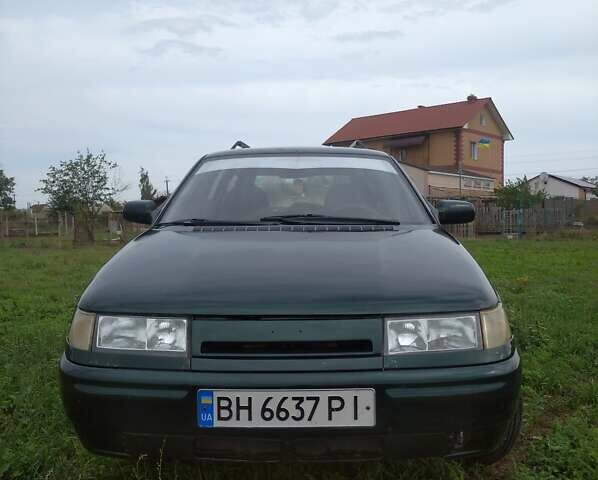 Зеленый ВАЗ 2111, объемом двигателя 1.5 л и пробегом 286 тыс. км за 1750 $, фото 1 на Automoto.ua