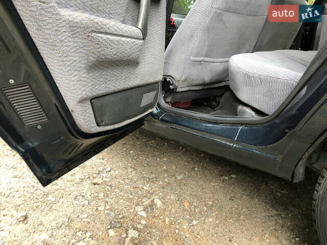 Зеленый ВАЗ 2111, объемом двигателя 1.5 л и пробегом 190 тыс. км за 2700 $, фото 10 на Automoto.ua