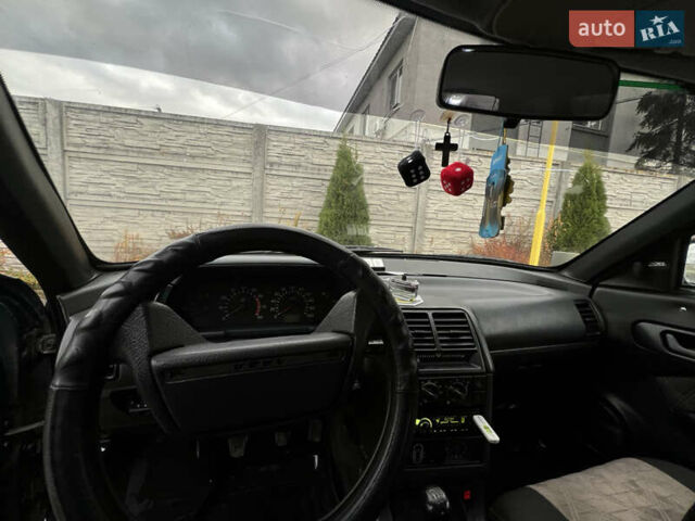 Зеленый ВАЗ 2111, объемом двигателя 1.5 л и пробегом 250 тыс. км за 1900 $, фото 19 на Automoto.ua