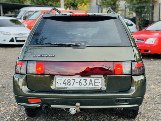 ВАЗ 2111 2005 в Павлограде на Automoto.ua Зеленый ВАЗ 2111, объемом двигателя 1.6 л и пробегом 160 тыс. км за 2100 $, фото 5 на Automoto.ua