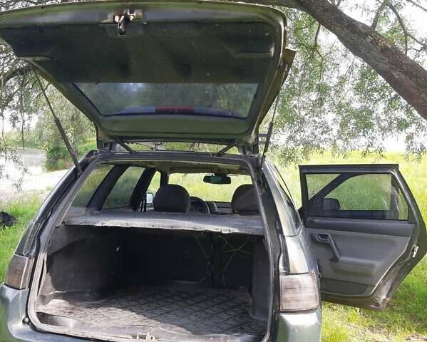 Зелений ВАЗ 2111, об'ємом двигуна 1.6 л та пробігом 229 тис. км за 2400 $, фото 6 на Automoto.ua