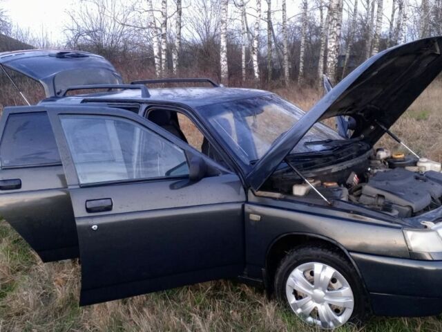 Зеленый ВАЗ 2111, объемом двигателя 1.6 л и пробегом 220 тыс. км за 1650 $, фото 5 на Automoto.ua